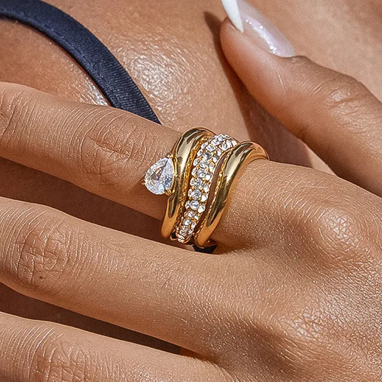 Dråbeformet Ring