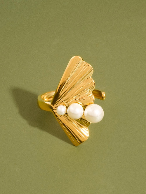 Naomi Ring